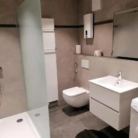 Stollis Apartment